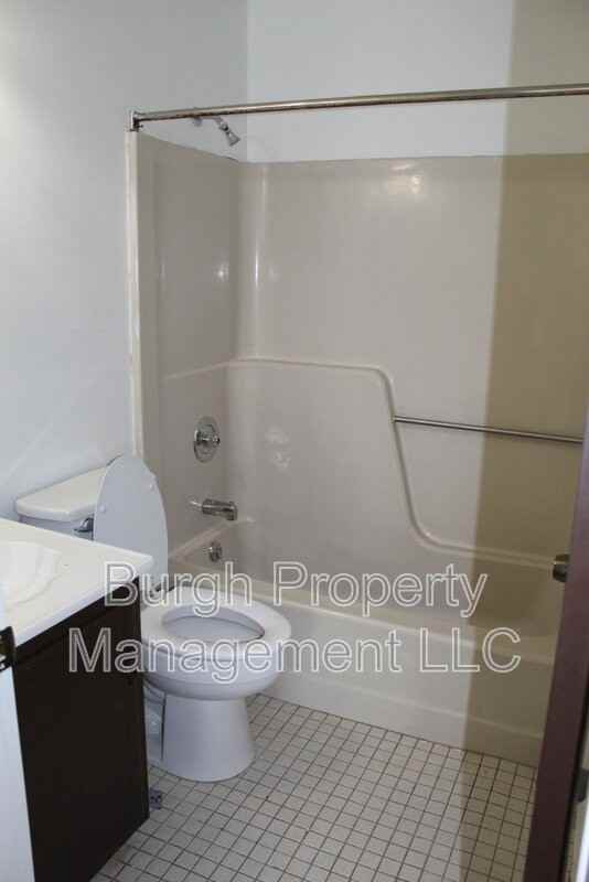 534 Fallowfield Ave #5 - Photo 5 of 10