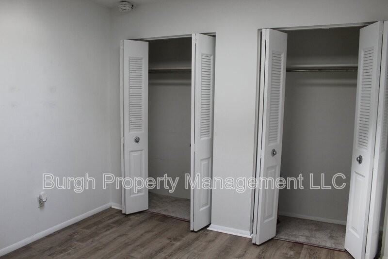 534 Fallowfield Ave #5 - Photo 6 of 10