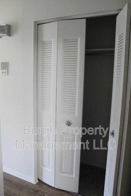 534 Fallowfield Ave #5 - Photo 7 of 10