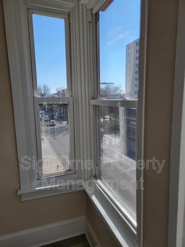 40 E Washington St #3A - Photo 6 of 9