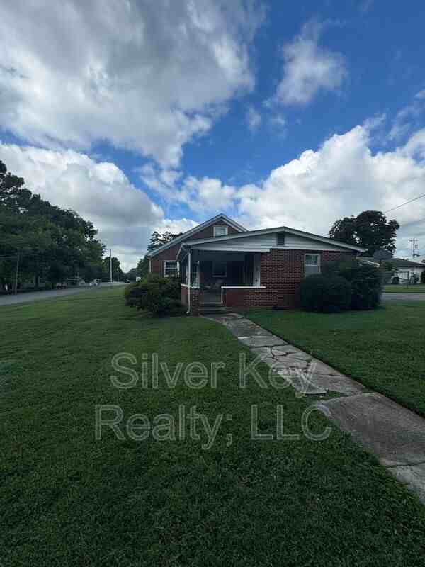 2 W Main St - Photo 3 of 19