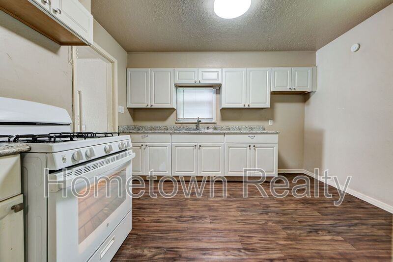 3513 Springlake Dr - Photo 7 of 20