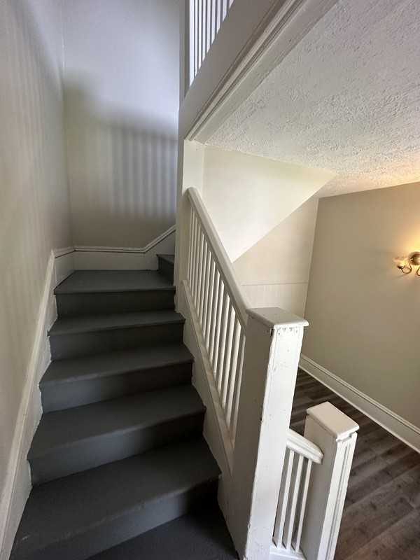 9519 Macon Ave - Photo 3 of 18