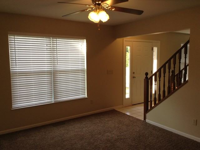 1094 Cannonball Way - Photo 2 of 13