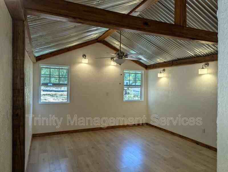 395 Gina Cir - Photo 3 of 9