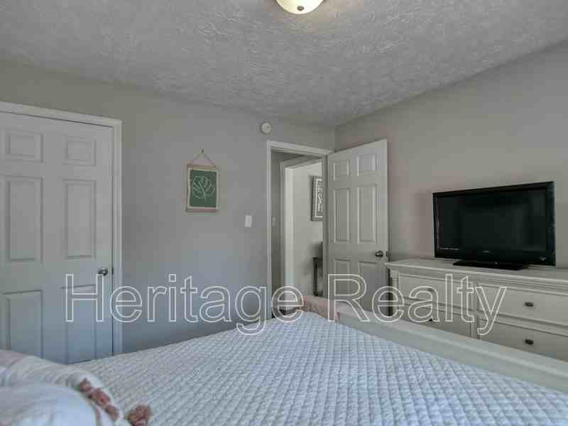 1725 Lenland Ave - Photo 7 of 27