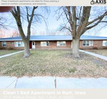 featured image of 117 E Walnut St