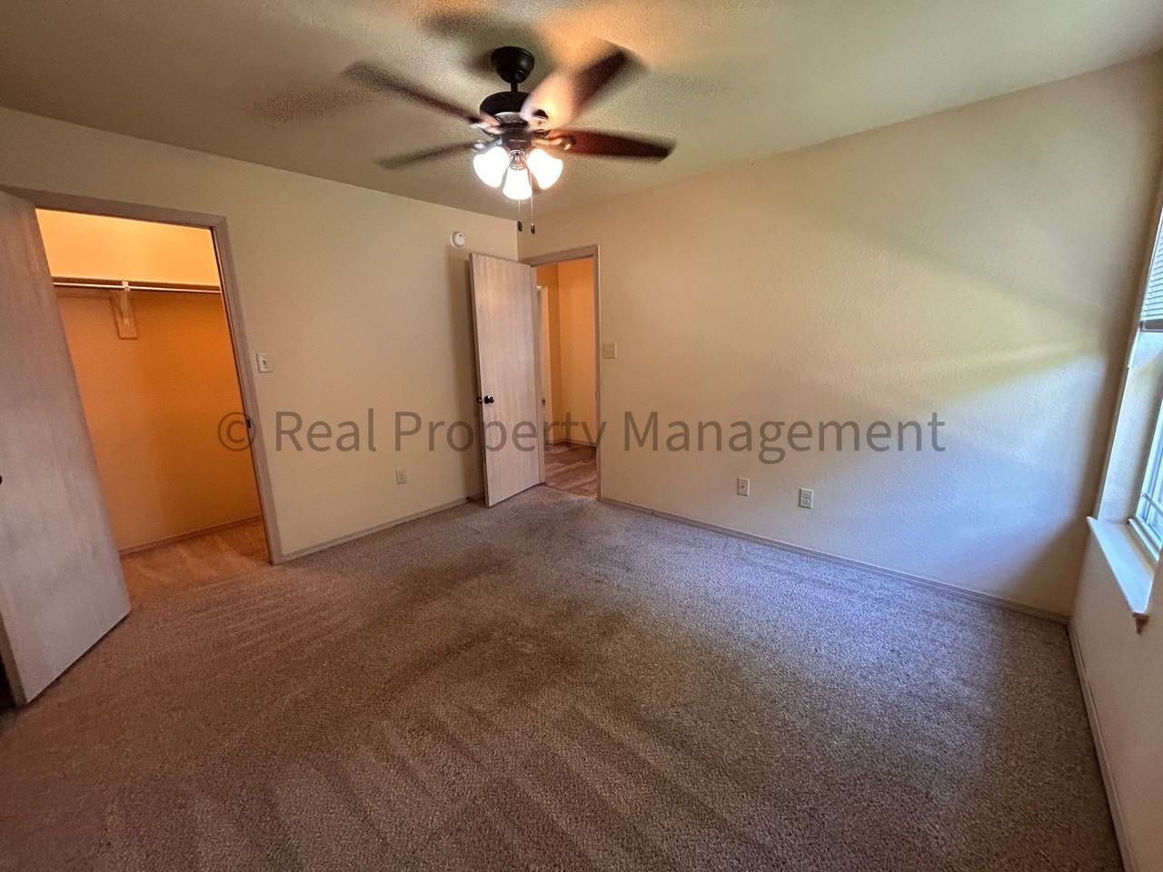 324 South 12th Street - Photo 7 of 13