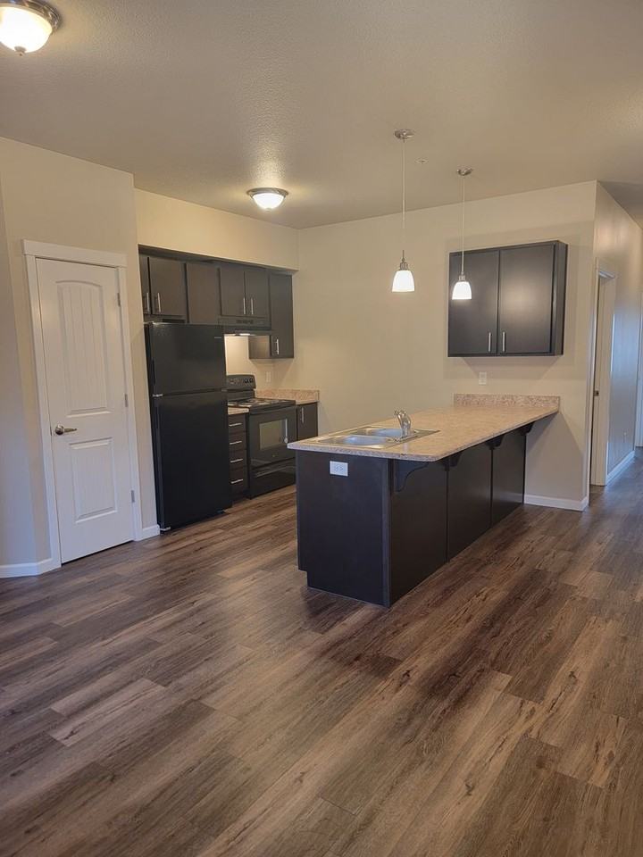 May's Landing Apartments - Photo 5 of 16