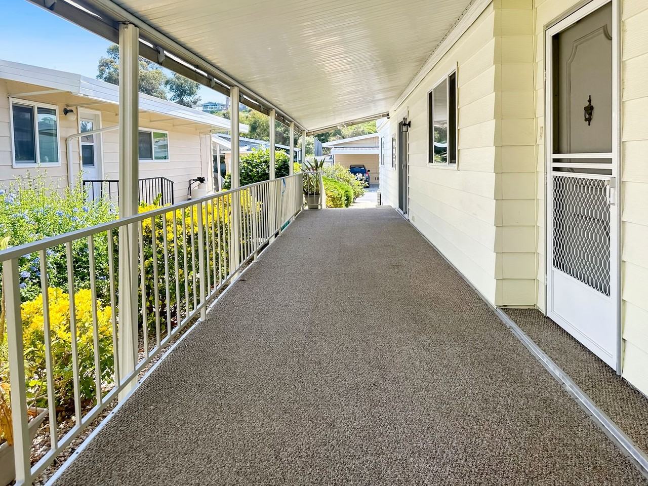 22 Mira Las Olas - Photo 2 of 21