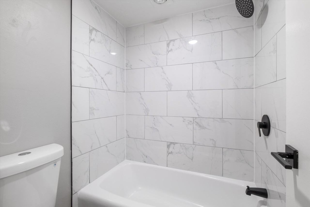 Castle Tower Apartments - Photo 3 of 50