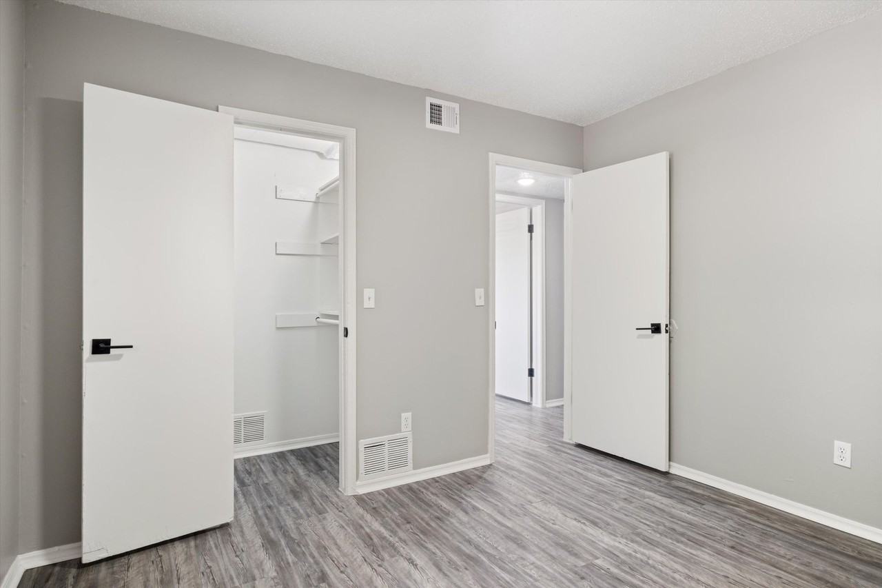 Castle Tower Apartments - Photo 4 of 50