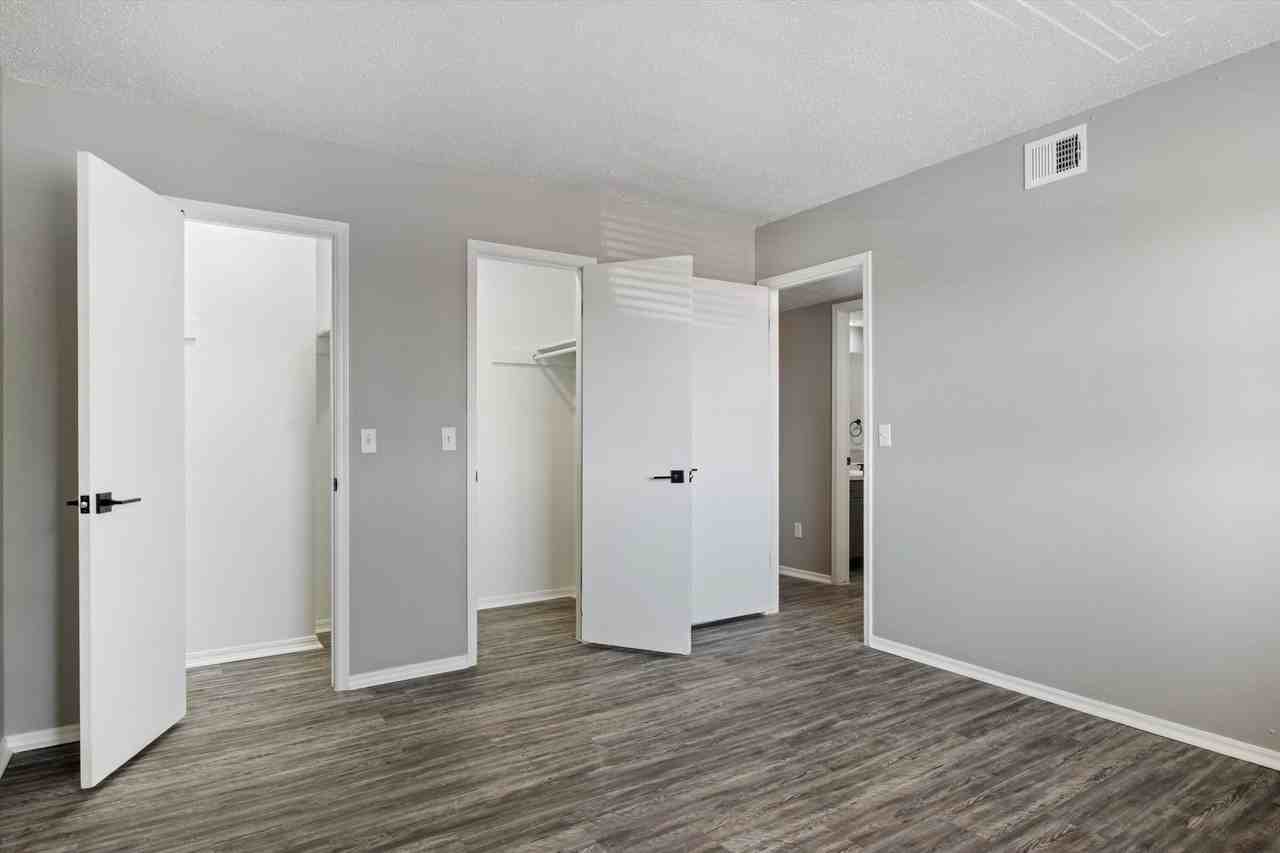 Castle Tower Apartments - Photo 5 of 50