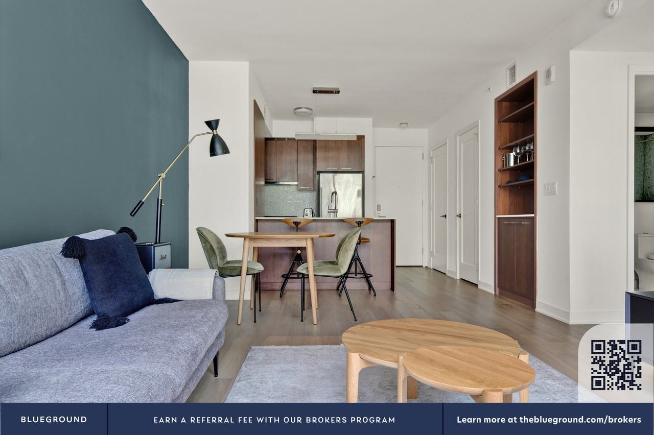 28 K Street Southeast - Photo 5 of 99