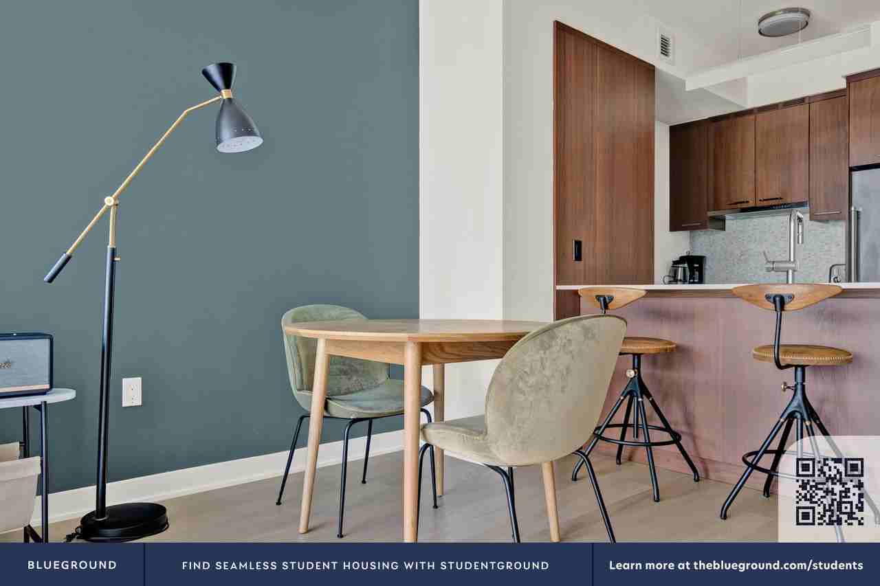 28 K Street Southeast - Photo 7 of 99