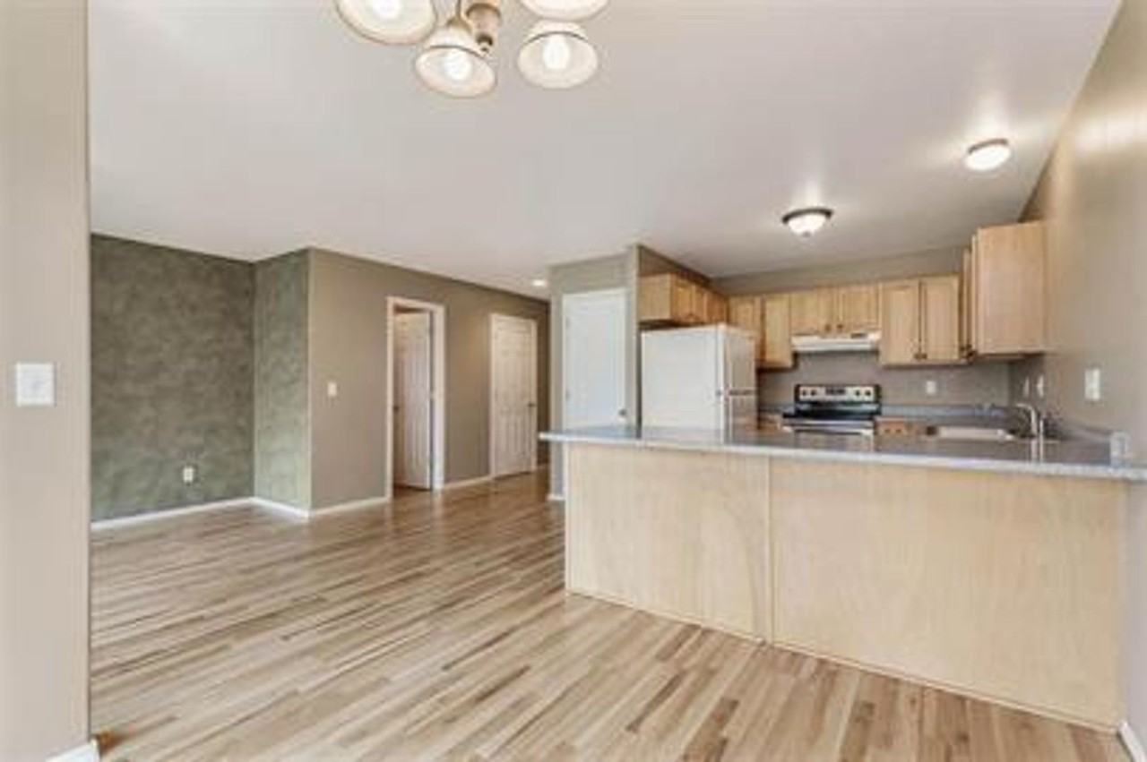 515 Michael Grove Ave - Photo 3 of 13