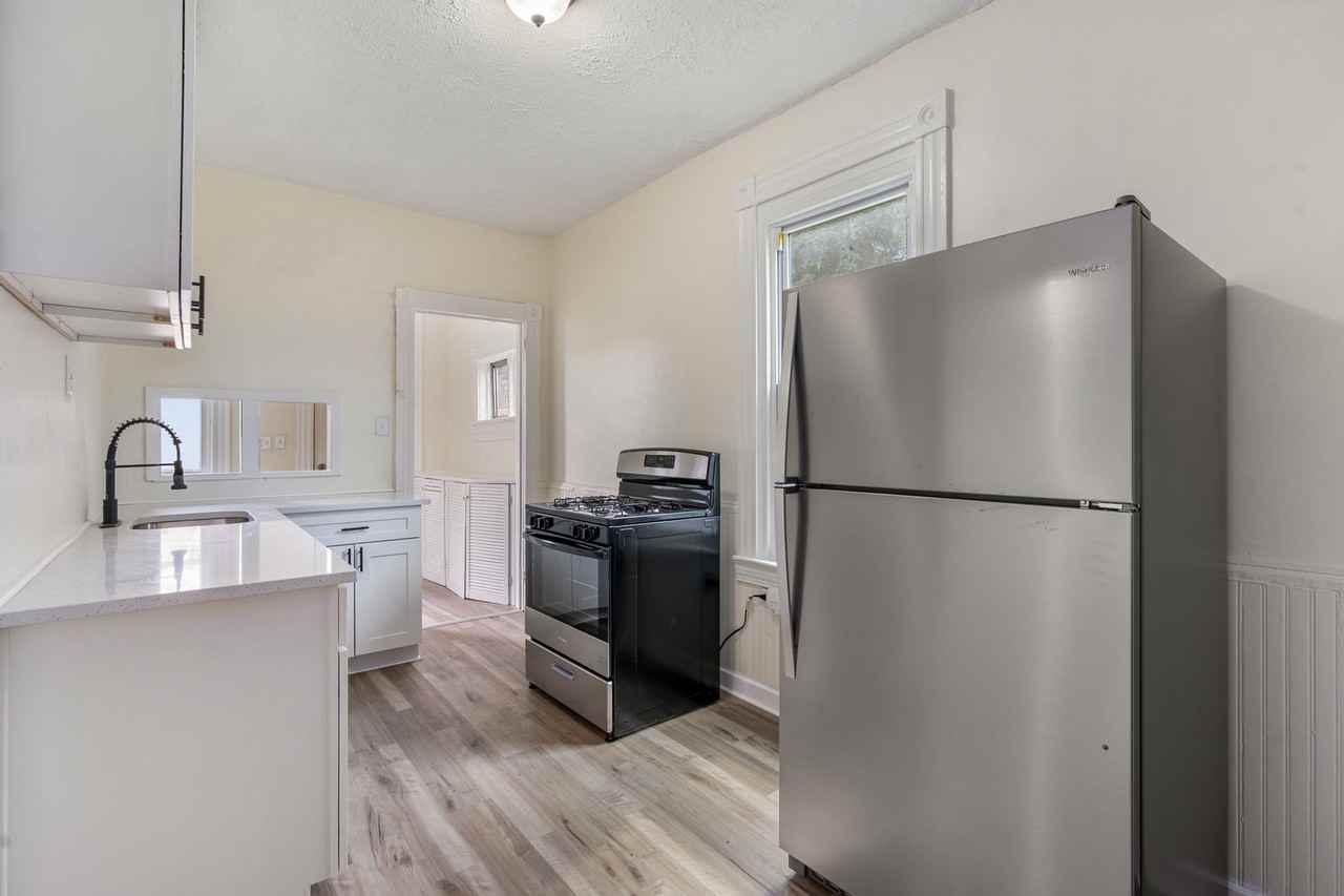 3050 Glen Mawr St - Photo 6 of 17