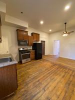 featured image of 136 E Walnut St