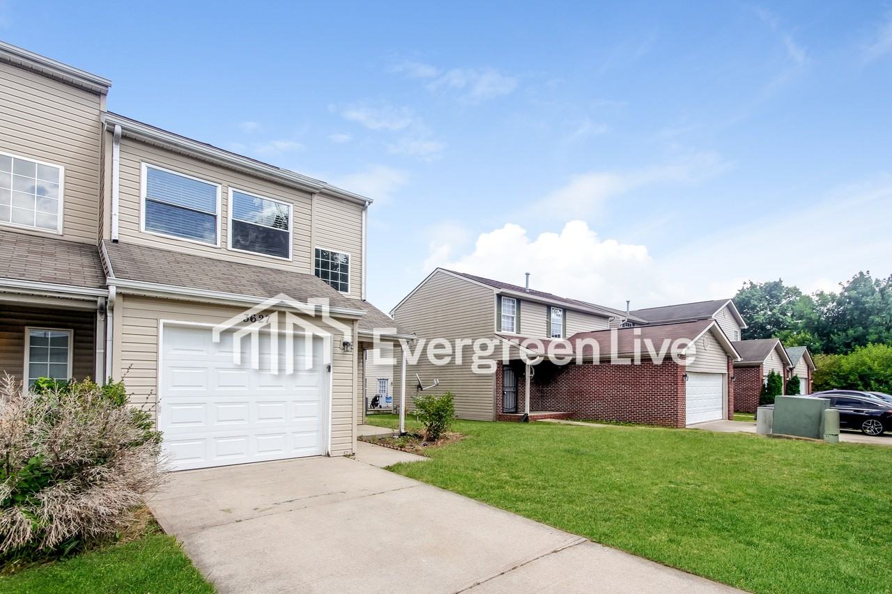 3627 S Rural St - Photo 2 of 15