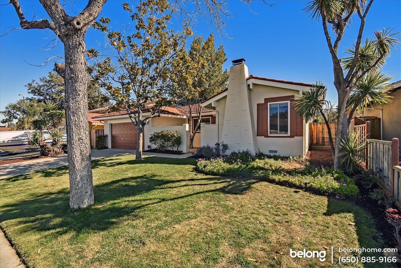 814 Lusterleaf Dr - Photo 3 of 50