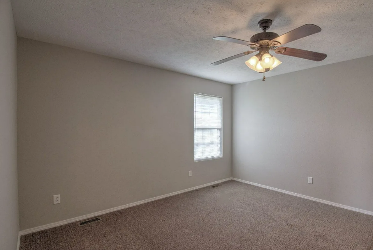 848 E Purple Martin St - Photo 3 of 16