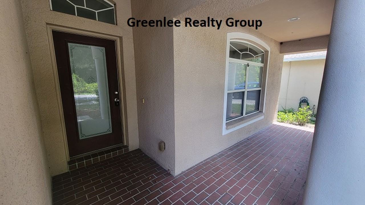 15933 Leatherleaf Ln - Photo 2 of 33