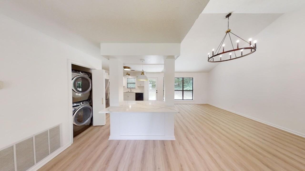 343 North Cedarbrook Drive - Photo 6 of 18