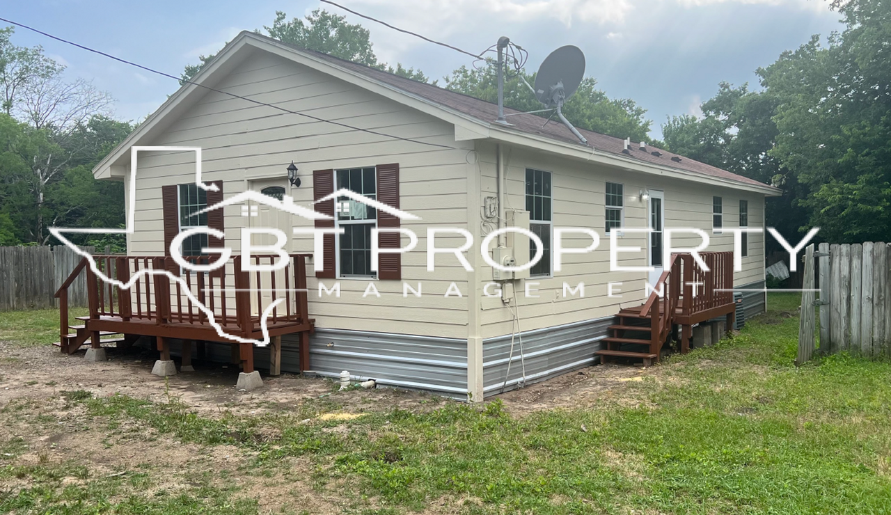 205 N Echols St - Photo 2 of 7