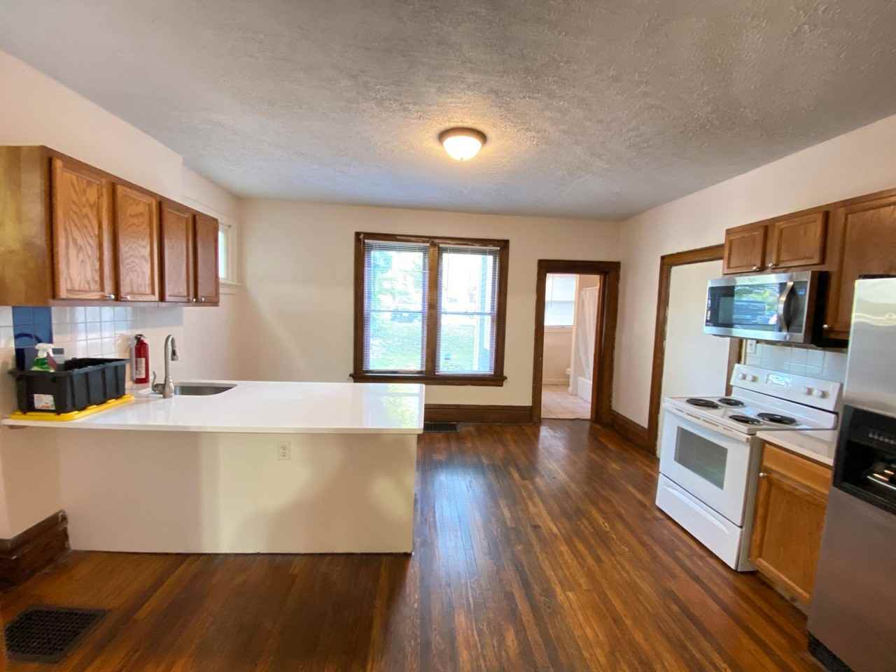 338 E 18th Ave - Photo 5 of 16