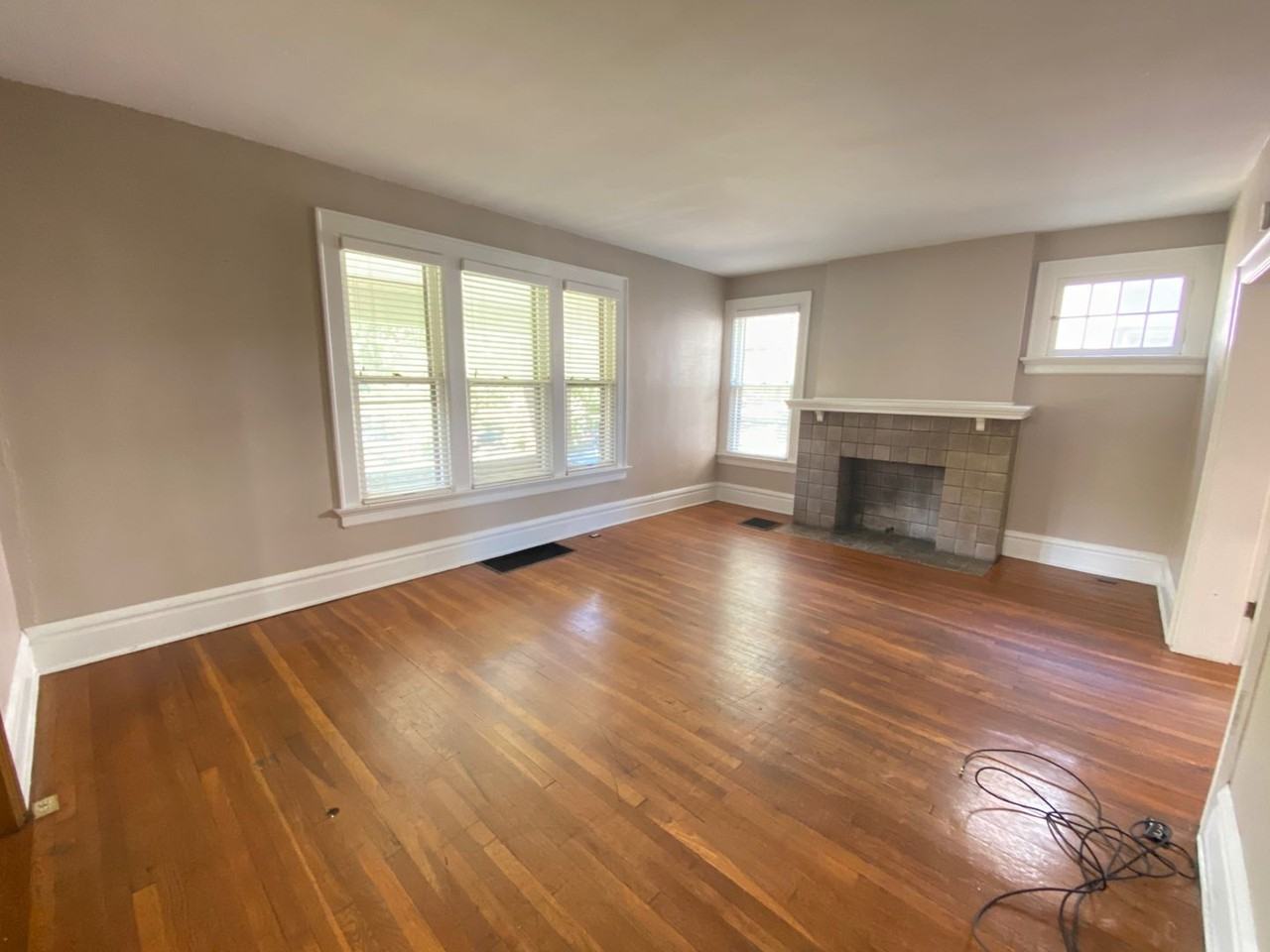334 E 18th Ave - Photo 2 of 17