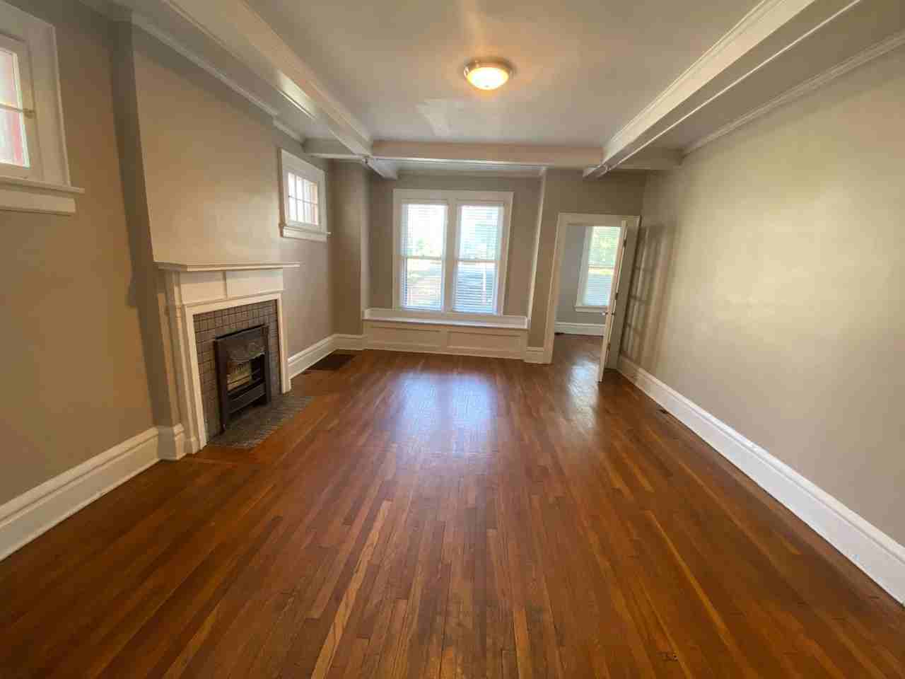 334 E 18th Ave - Photo 4 of 17