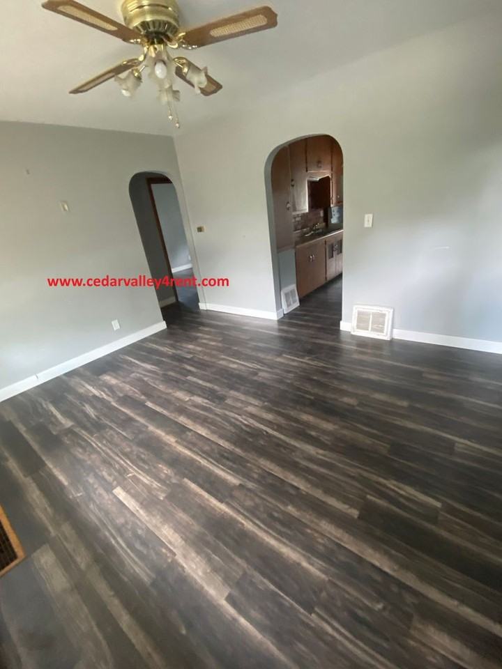 218 Clark St - Photo 3 of 8