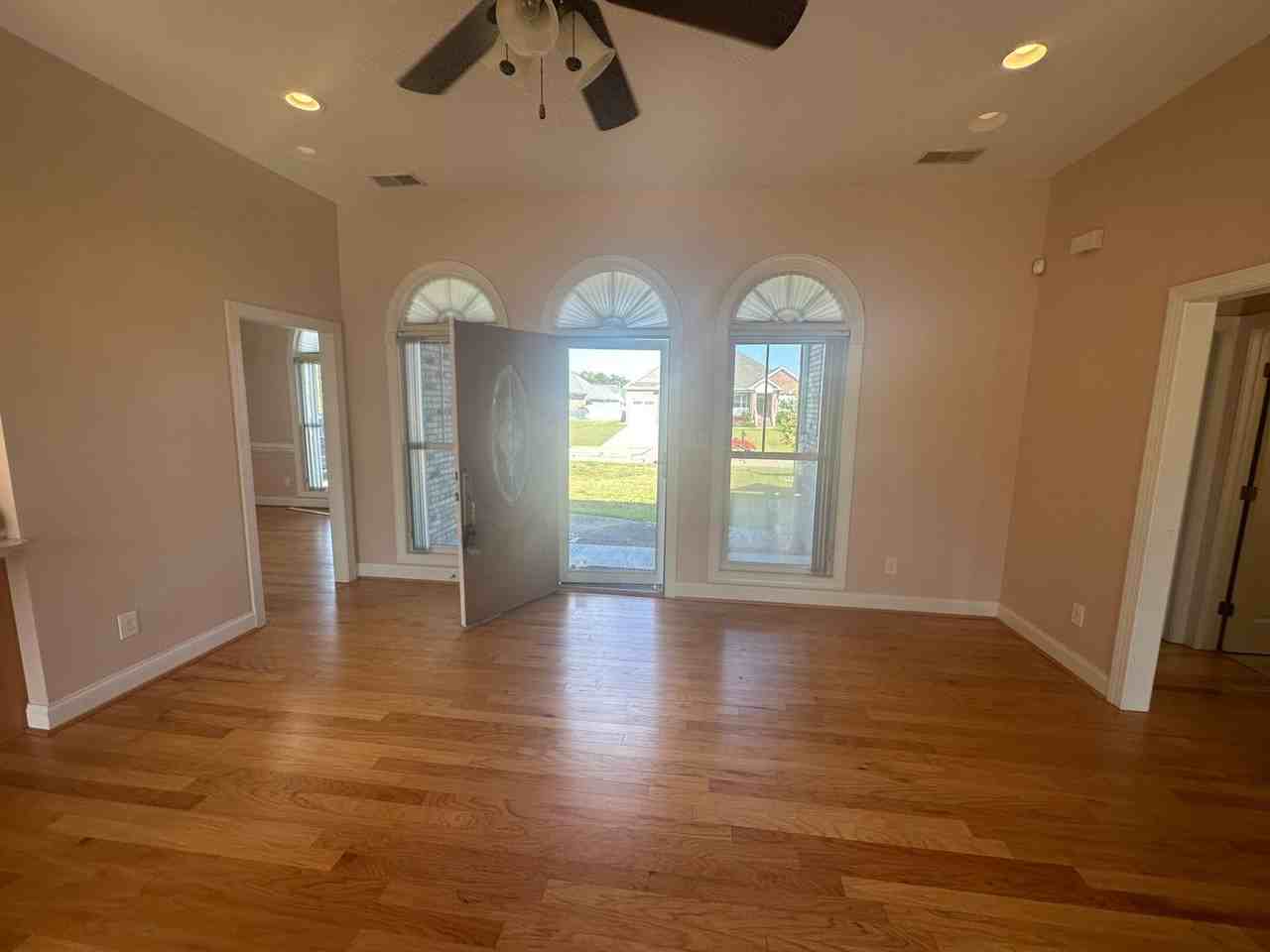 220 Wildlife Way - Photo 4 of 43