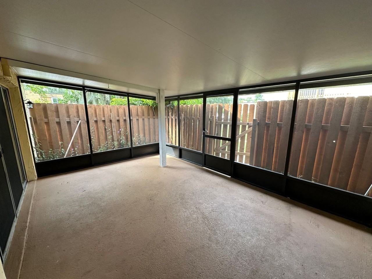 190 Moonstone Ct - Photo 6 of 33