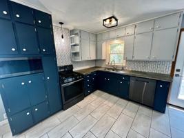 featured image of 33 Susan Ln