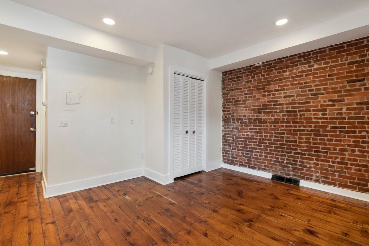 170-172 Park Street - Photo 2 of 10