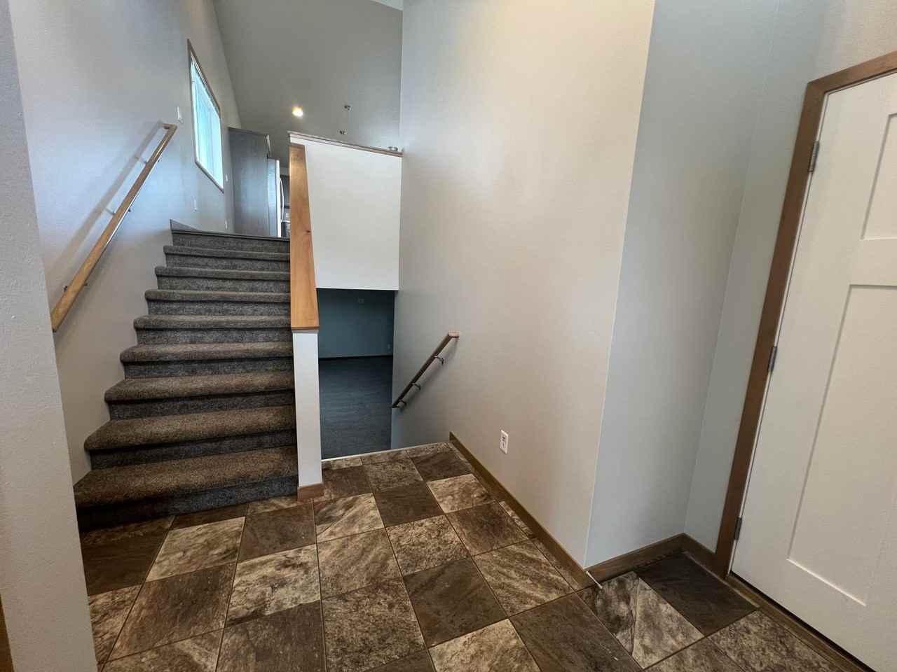 3112 38th Avenue South - Photo 2 of 20