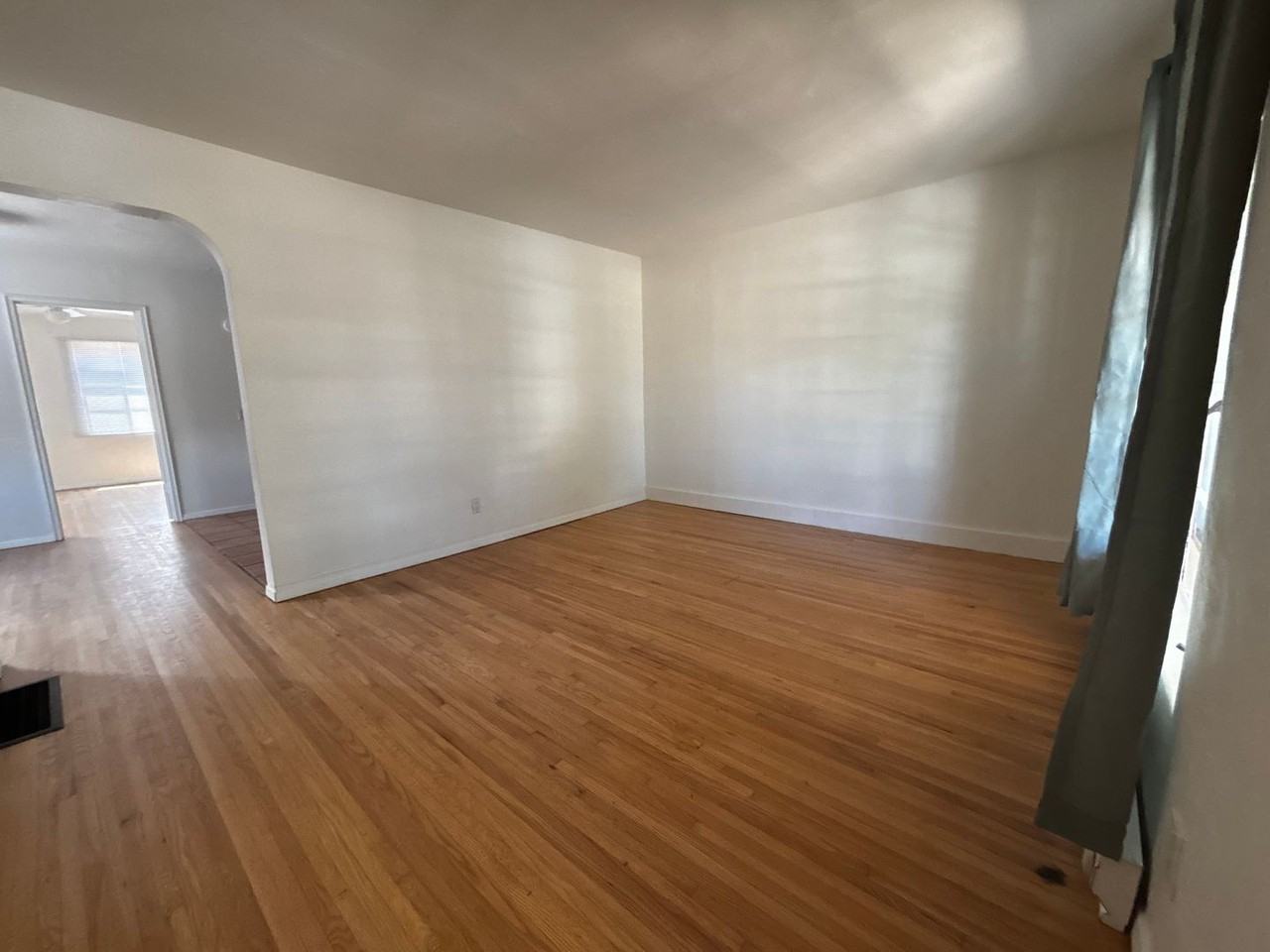 3544 Eastern Ave Se - Photo 3 of 14