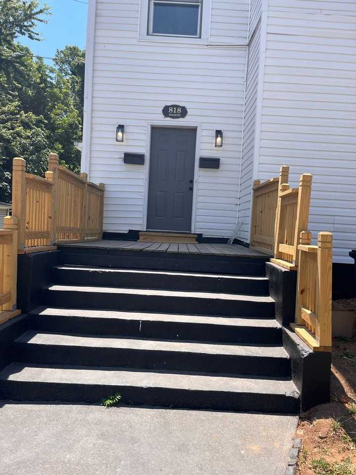 Milk & Honey - 8th Street - Photo 2 of 30