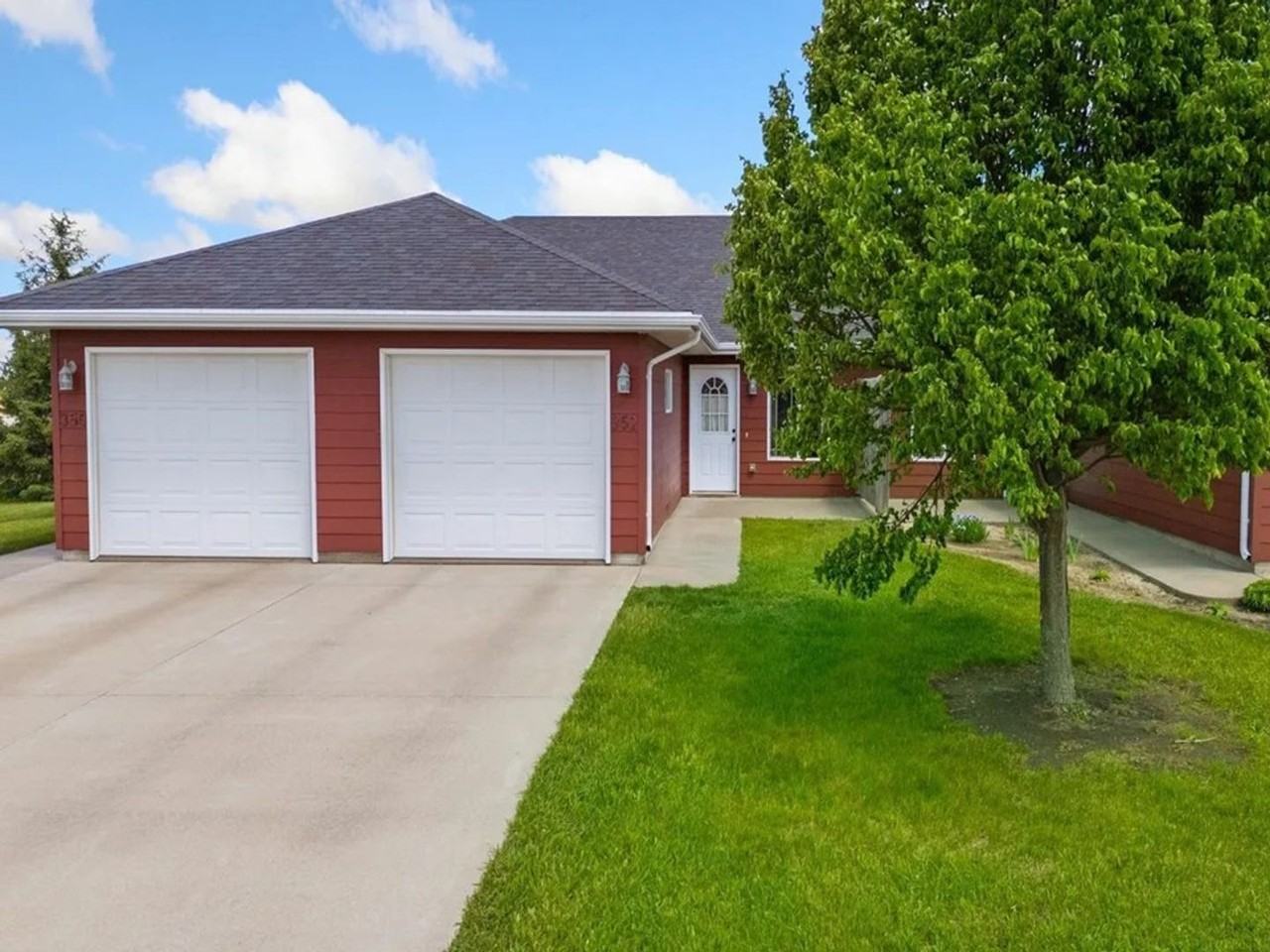 Dakota Valley Townhomes - Photo 2 of 14