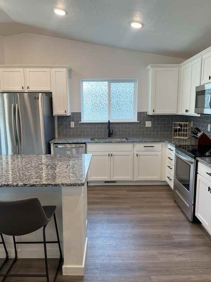644 E Warrior Basin St - Photo 6 of 24