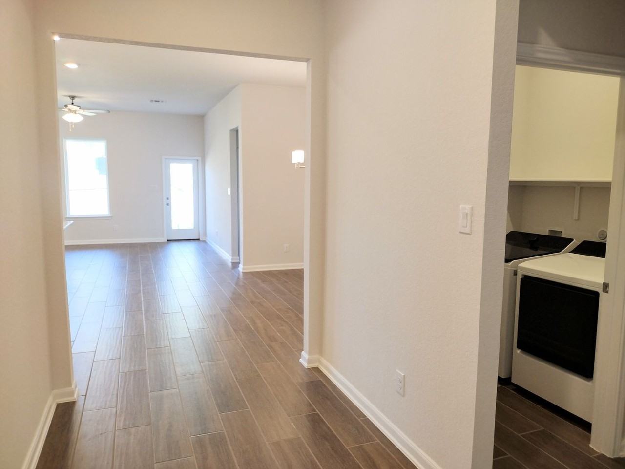 10511 Briceway Bay - Photo 7 of 36