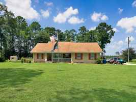 featured image of 4832 Empire Rd
