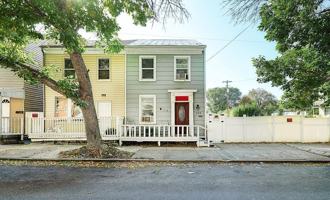 featured image of 228 S Penn St