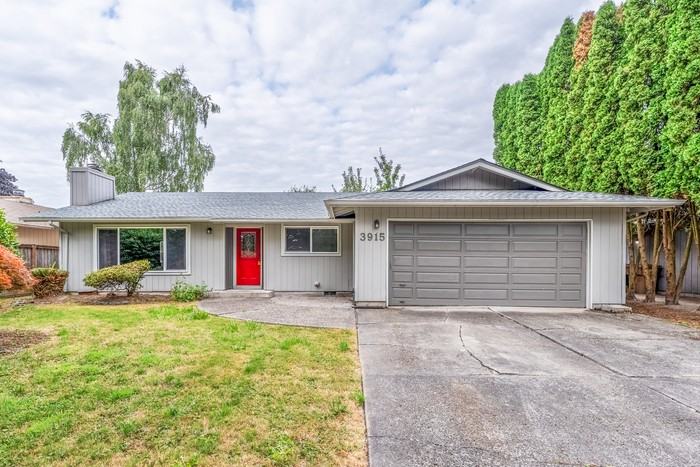 3915 Pine St - Photo 2 of 31