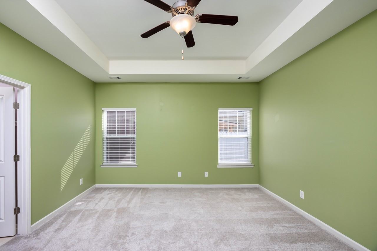 2437A Duxbury Dr #NA - Photo 6 of 9