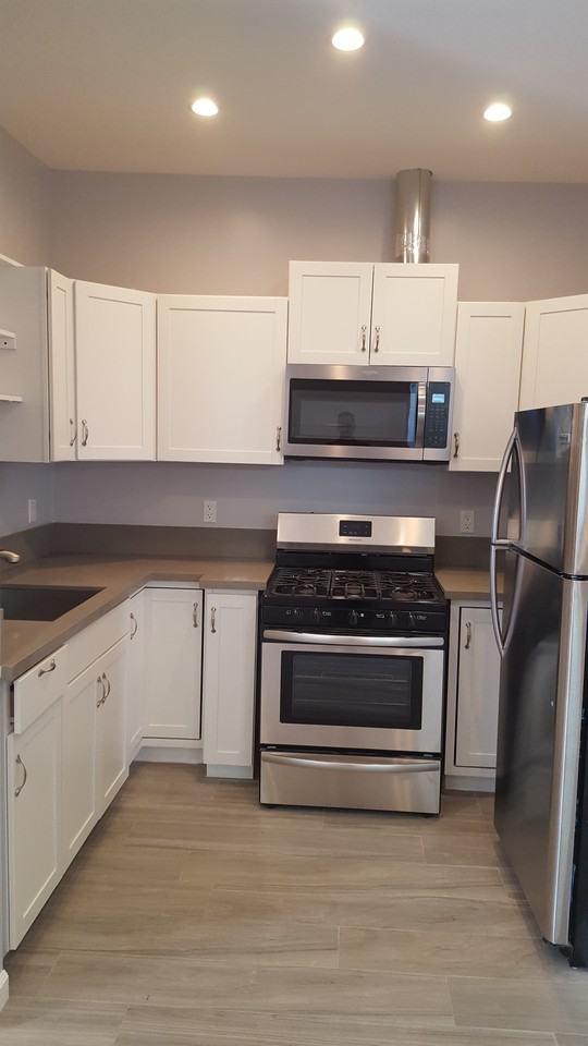 6015 Encino Ave #6015 - Photo 2 of 18