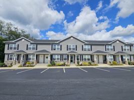 featured image of 34 Circuit St #22