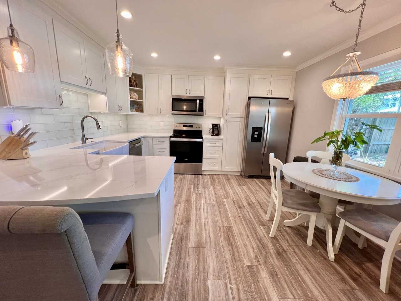 121 Lakeside Cir #NA - Photo 3 of 30