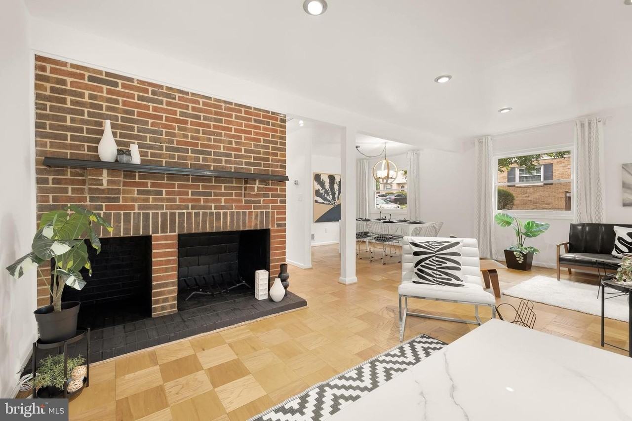 10913 Bucknell Dr #7 - Photo 5 of 23